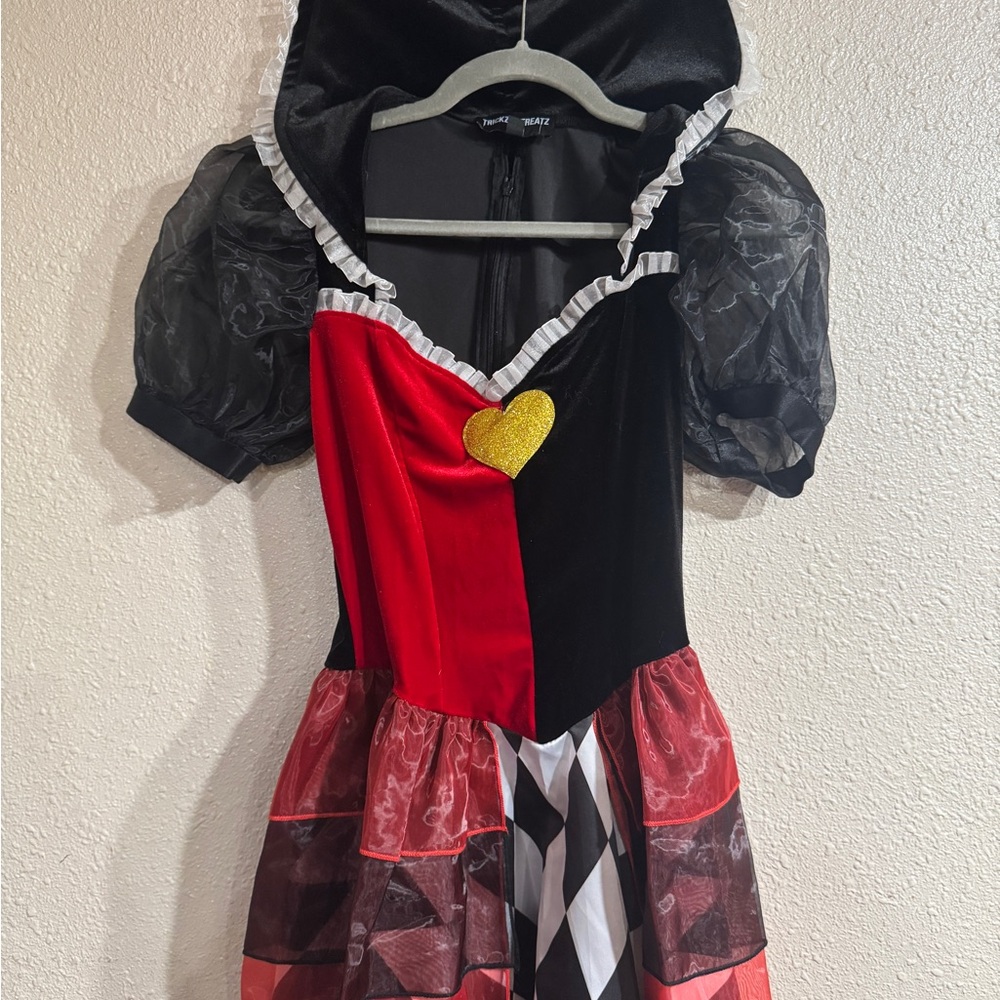 Wonderland Heart Queen Dolls kill